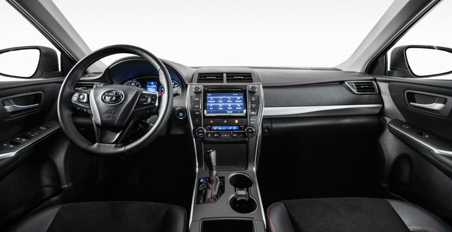  Toyota Camry 2015 года  (фото 73 из 78)